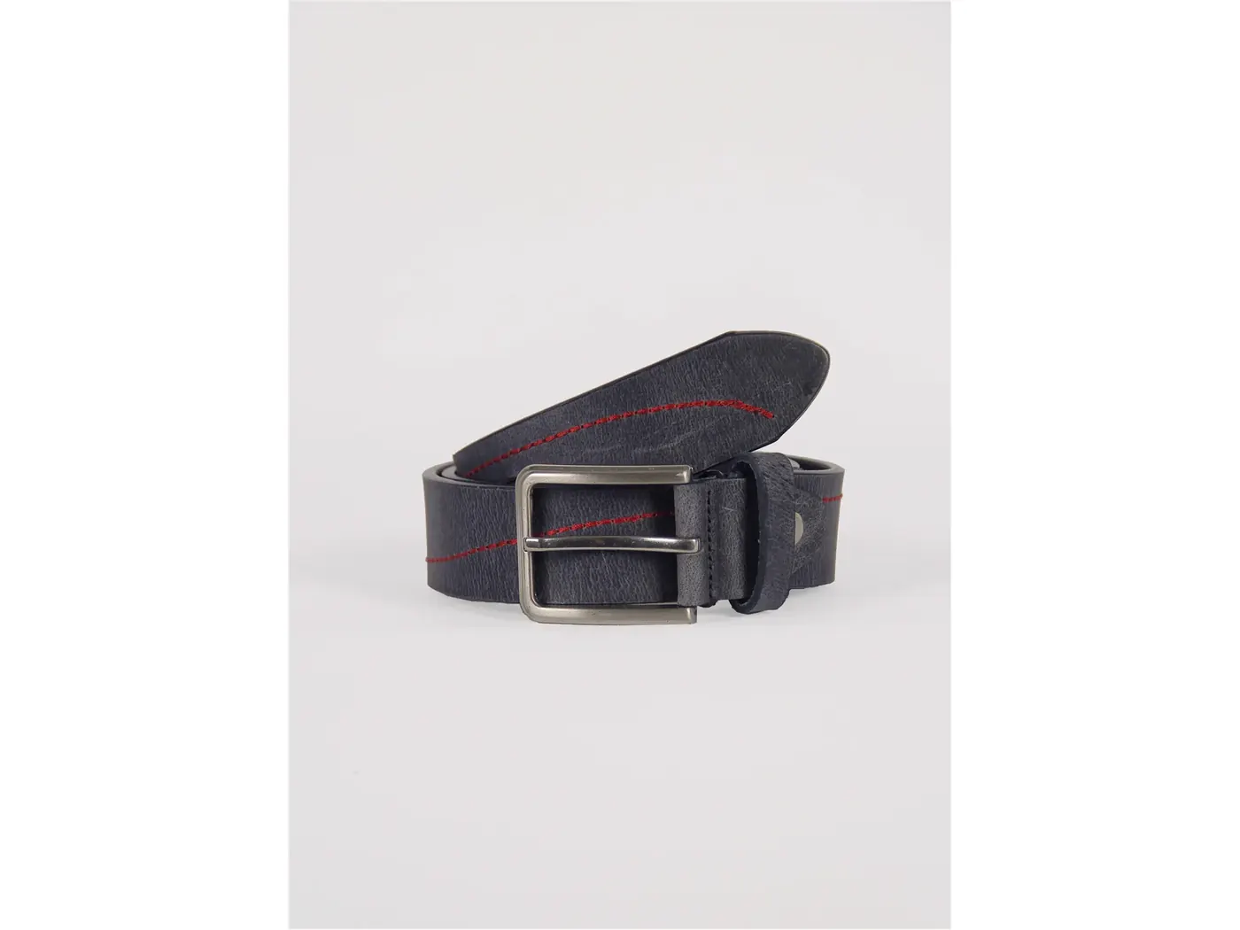 Differences Between Genuine Leather Belts and PU Leather Belts
