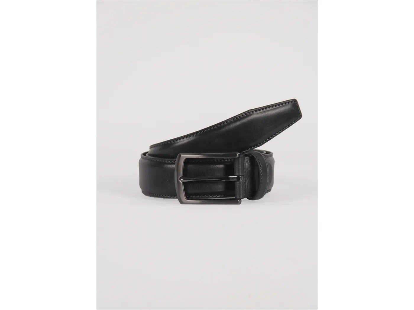 Differences Between Genuine Leather Belts and PU Leather Belts