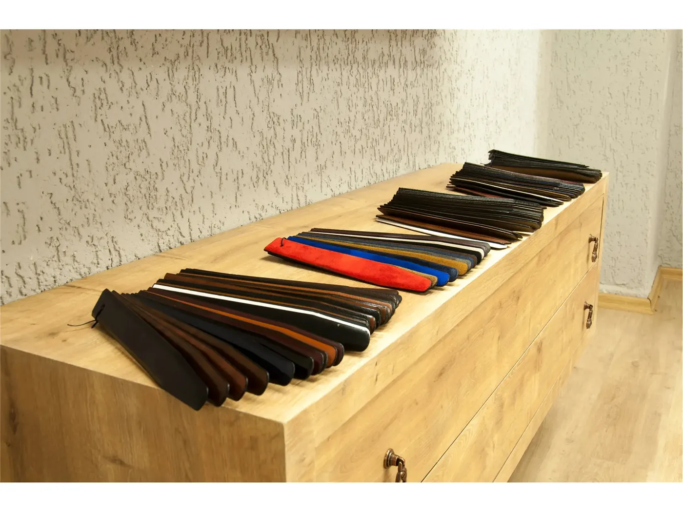 Genuine leather belt or pu belt
